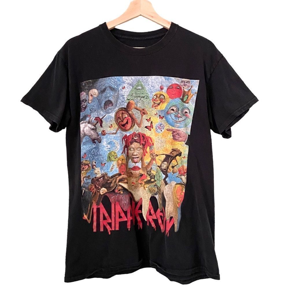 Trippie Red Short Sleeve Graphic Tee in Size Medium